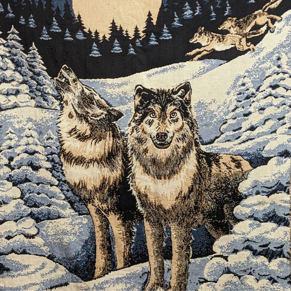 Vintage Woven Wolf Tapestry Throw Blanket Howling Moon Wilderness Cabin Decor